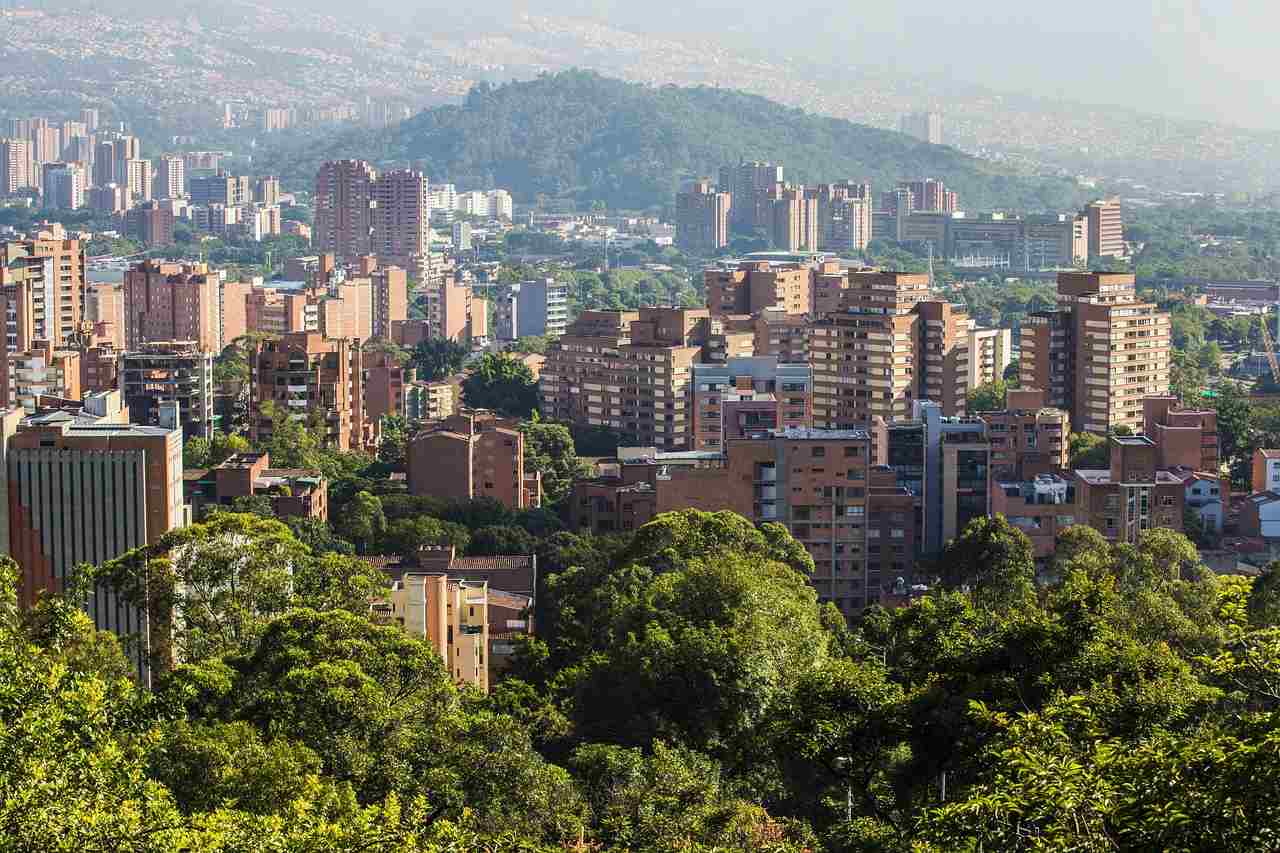 Home Mejores barrios Medellin